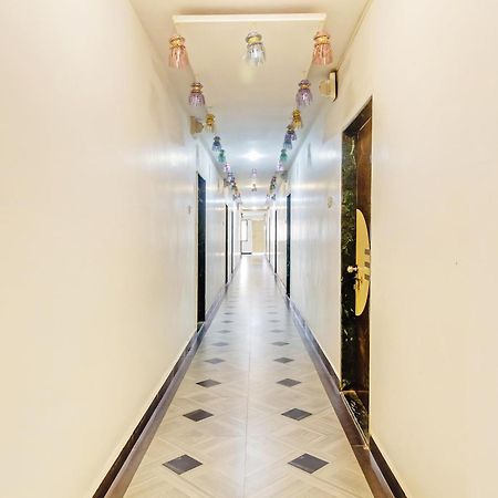 Spot On Harihar Lodging And Yatri Niwas Hotell Kolhapur Eksteriør bilde