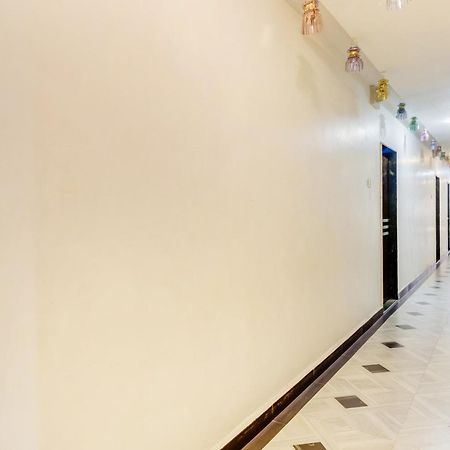 Spot On Harihar Lodging And Yatri Niwas Hotell Kolhapur Eksteriør bilde