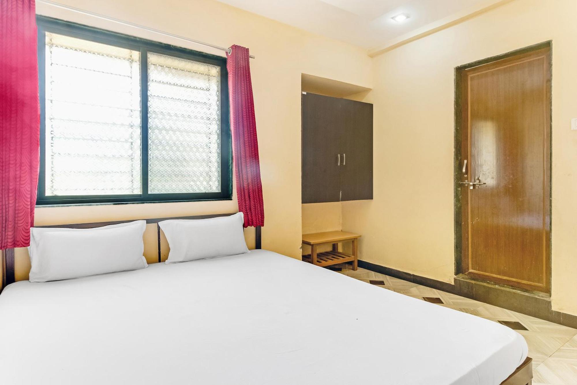Spot On Harihar Lodging And Yatri Niwas Hotell Kolhapur Eksteriør bilde